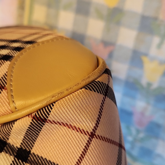 BURBERRY BLUE LABLE VINTAGE HAND BAG/ W COA - Picture 7 of 15